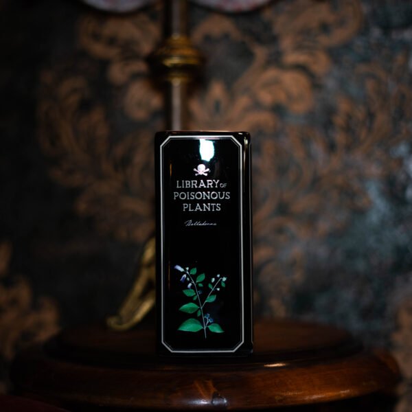 Vase-livre Library of Poisonous Plants